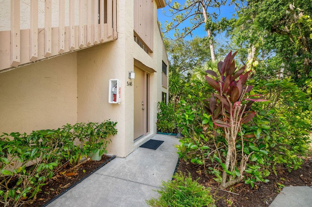 5146 HARPERS CROFT 13