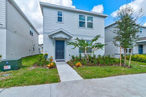 A home in APOPKA