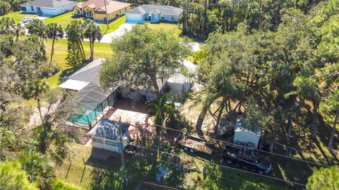 A home in PORT CHARLOTTE