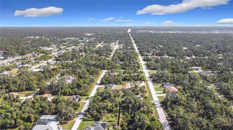 A home in PORT CHARLOTTE