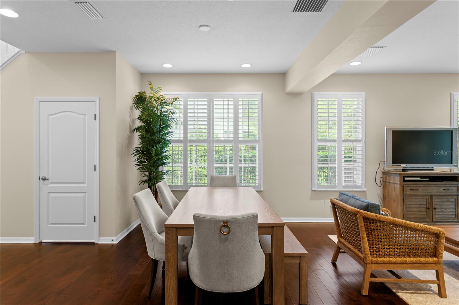 WATERCHASE - Residential