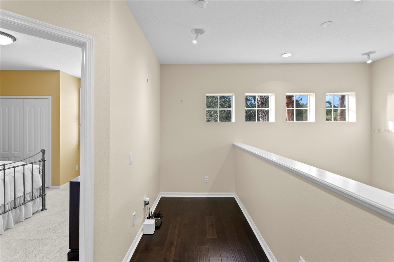 WATERCHASE - Residential