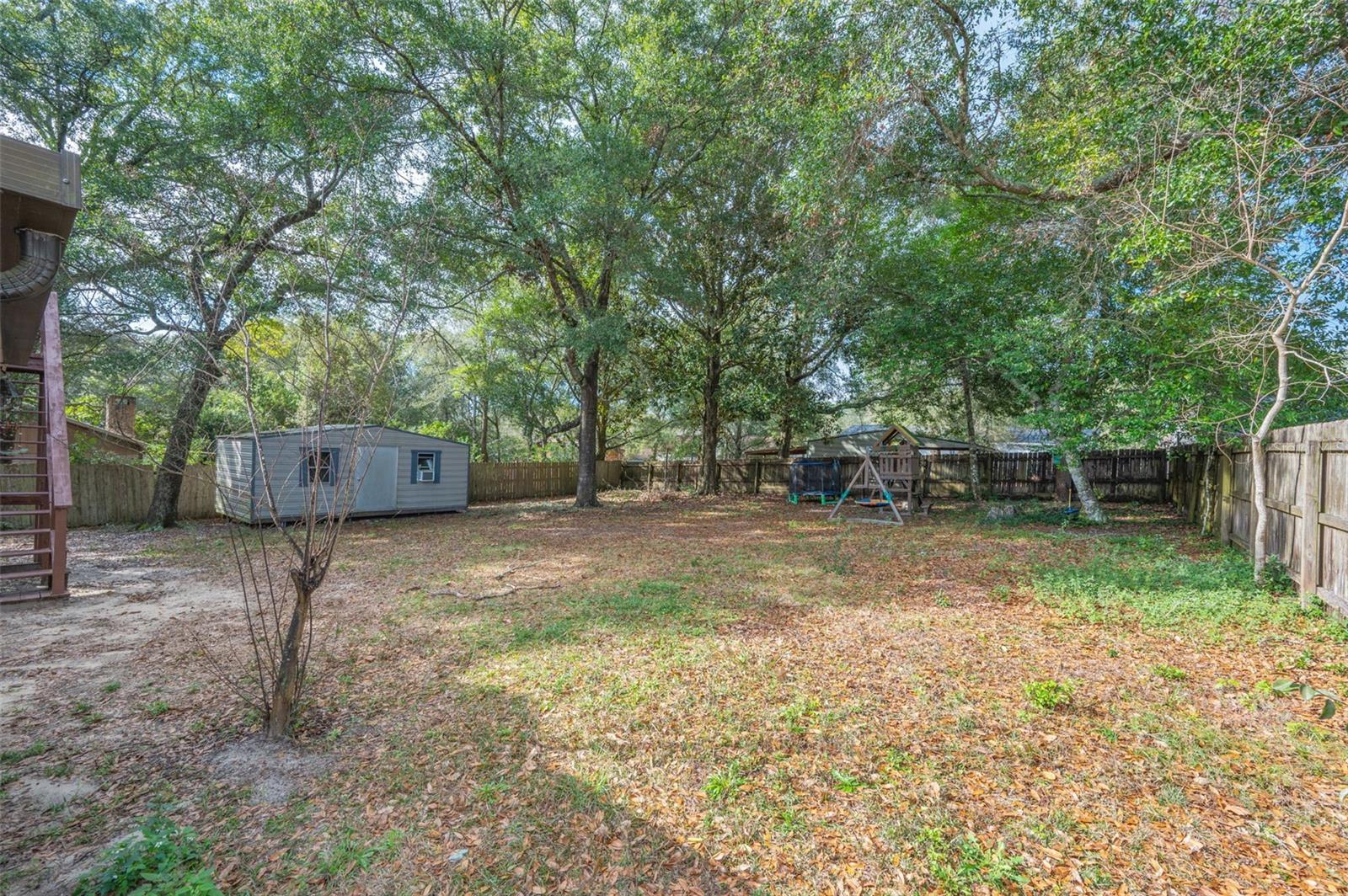 VALPARAISO PINECREST 05 - Residential