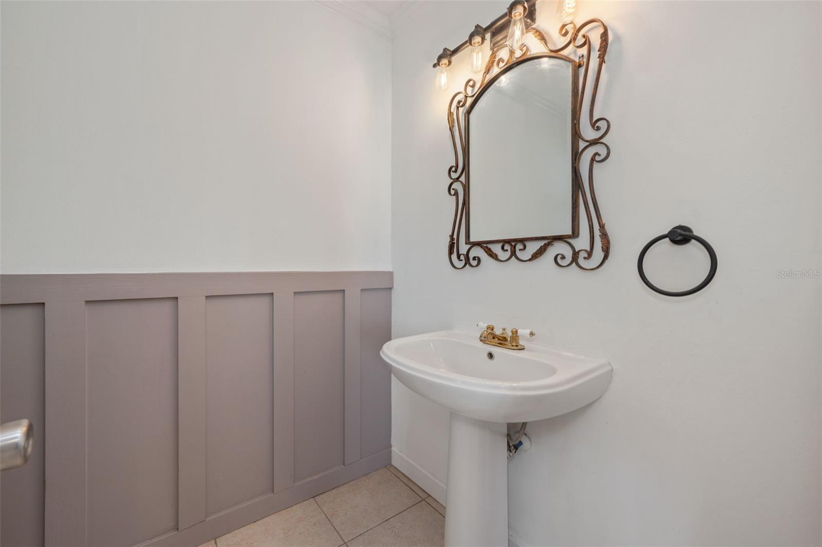 VALPARAISO PINECREST 05 - Residential