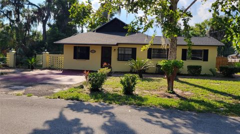 1014 SE 10TH STREET GAINESVILLE FL 32601