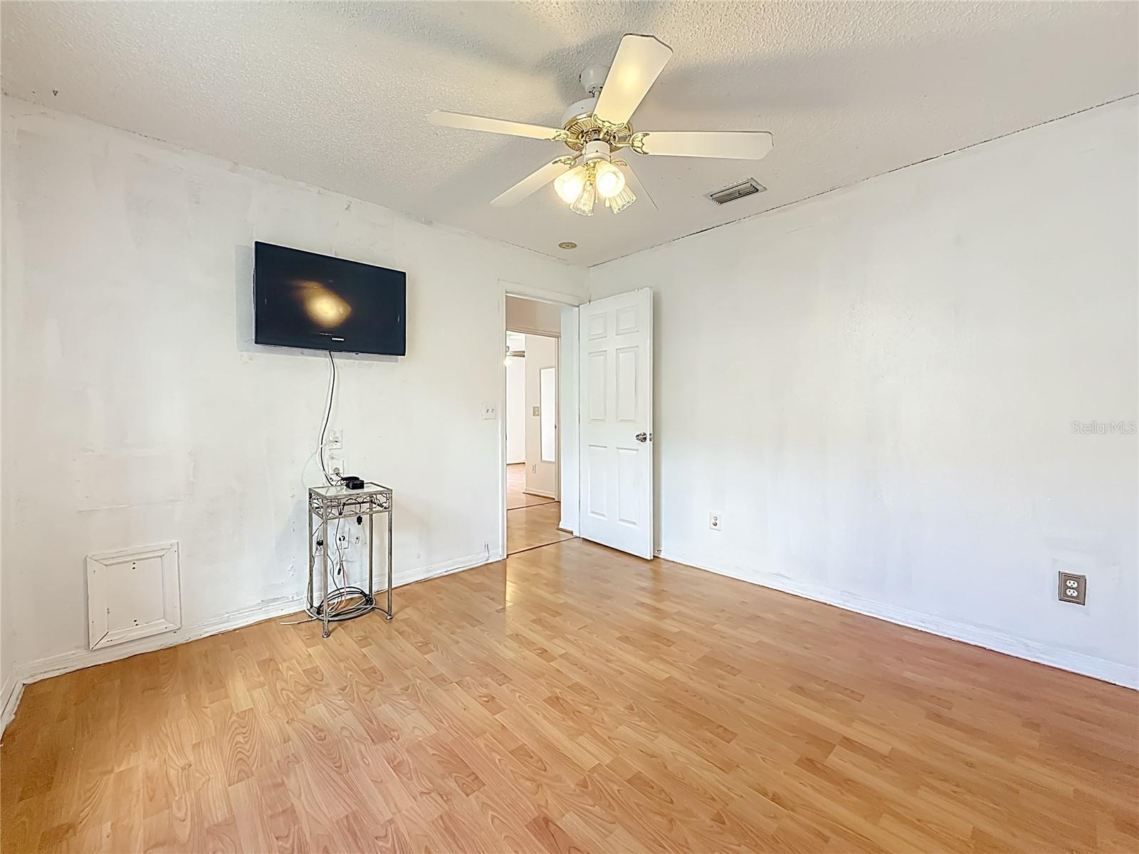 PINE CITY SUB REP - Residential