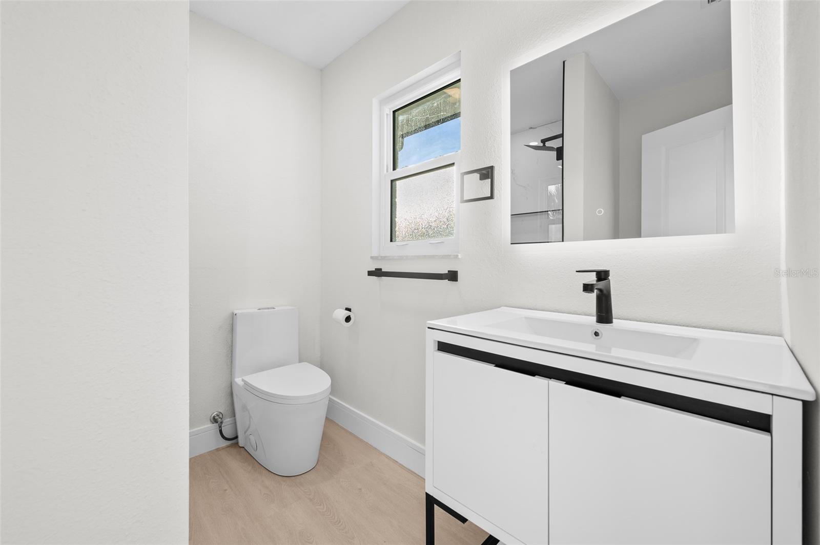 SABLE COVE UNIT 2 - Residential Lease