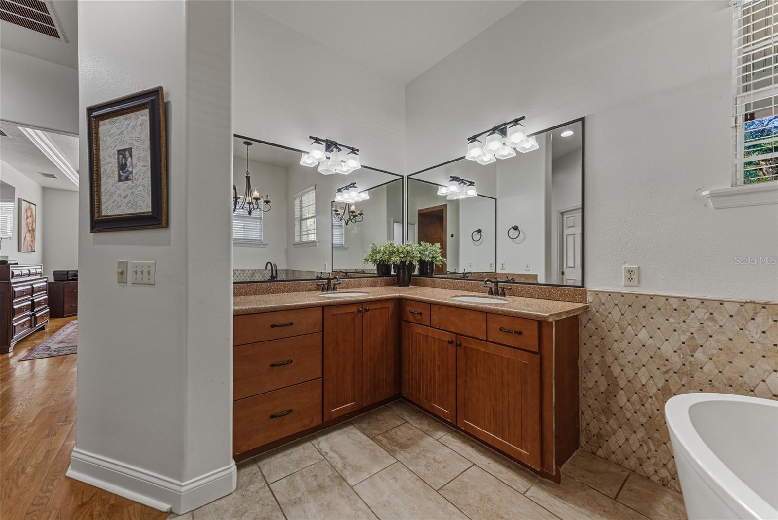 TRAILS TR 22 - Residential