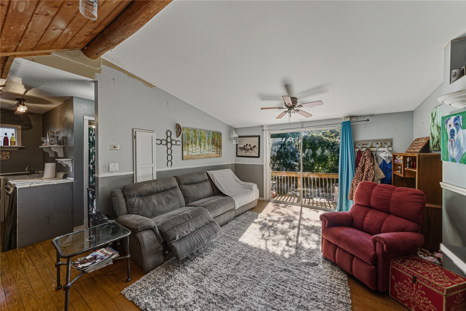 TRAILS TR 22 - Residential