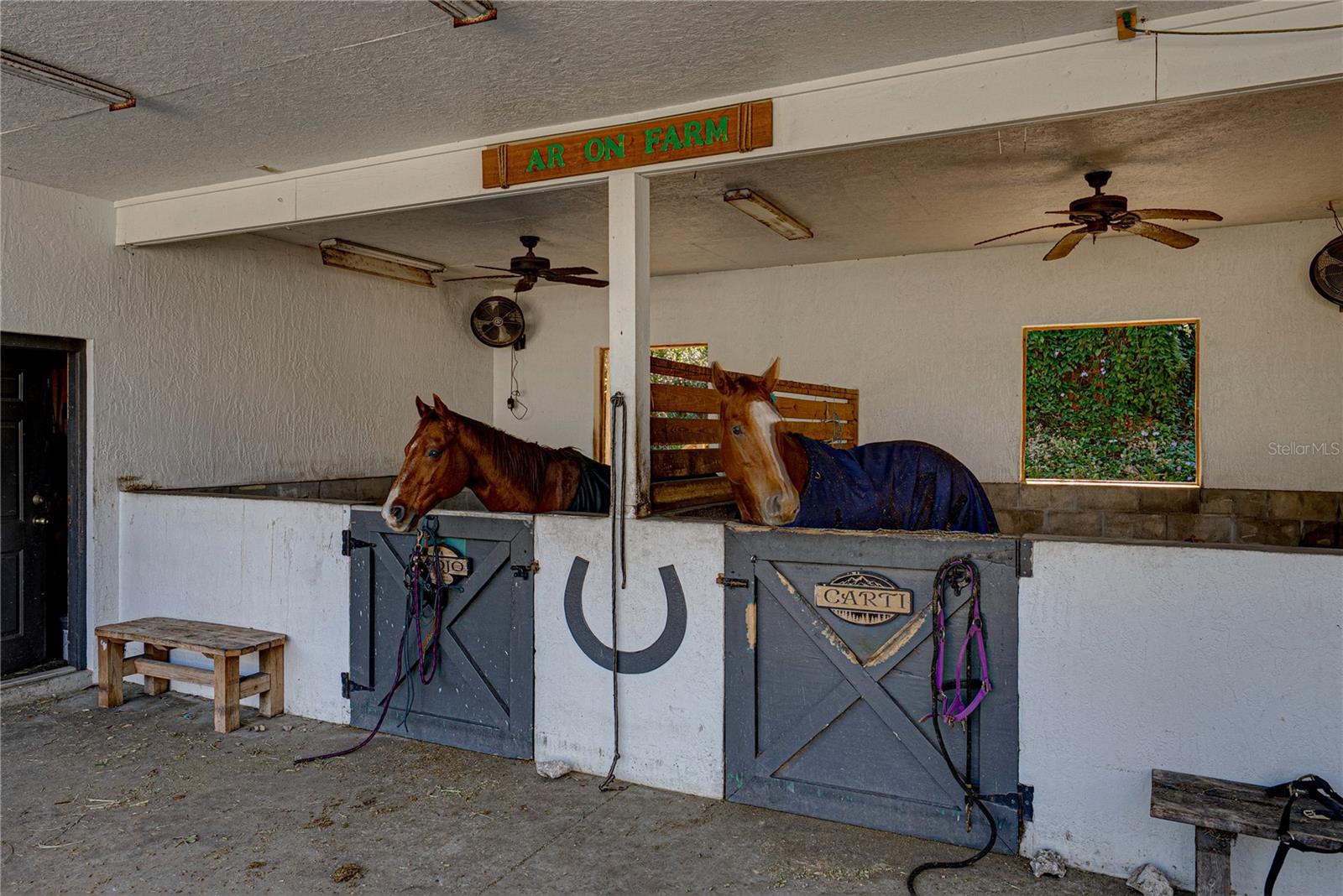 TRAILS TR 22 - Residential