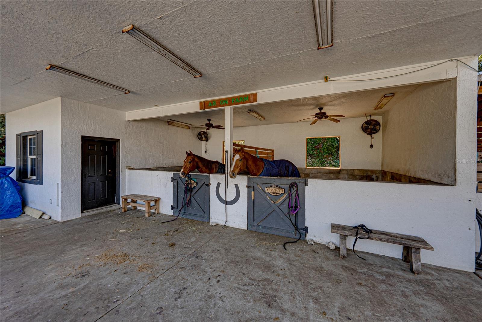 TRAILS TR 22 - Residential