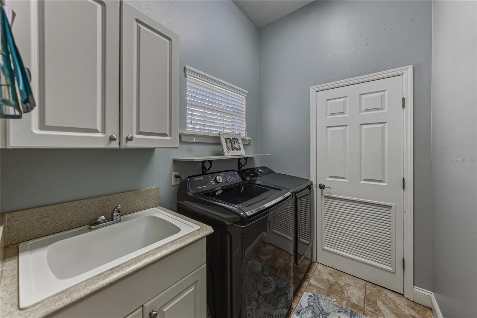 TRAILS TR 22 - Residential