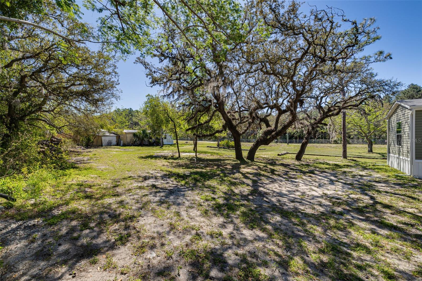 INDIAN OAKS HILLS - Commercial Sale