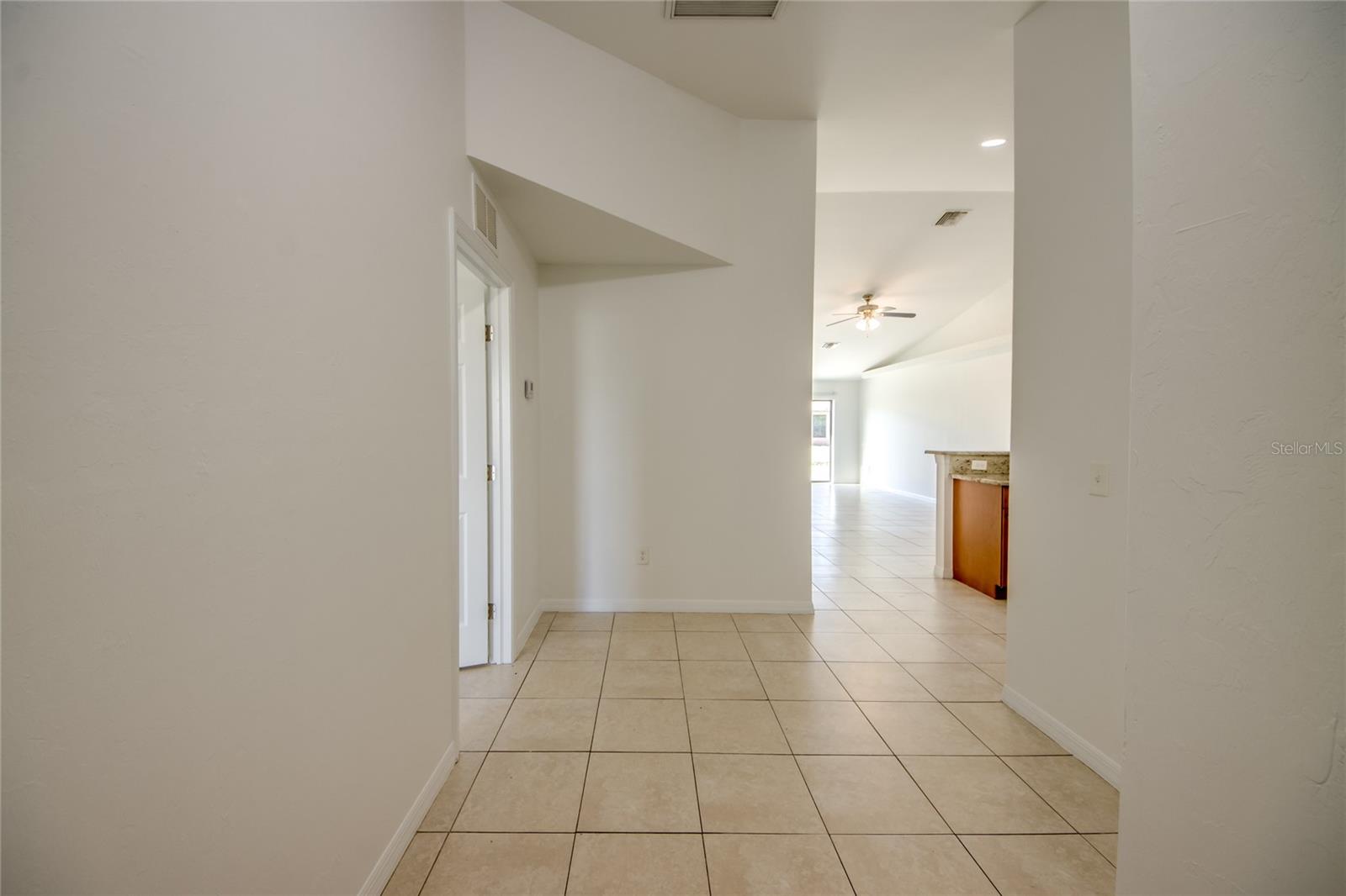 842 SW 39TH TERRACE