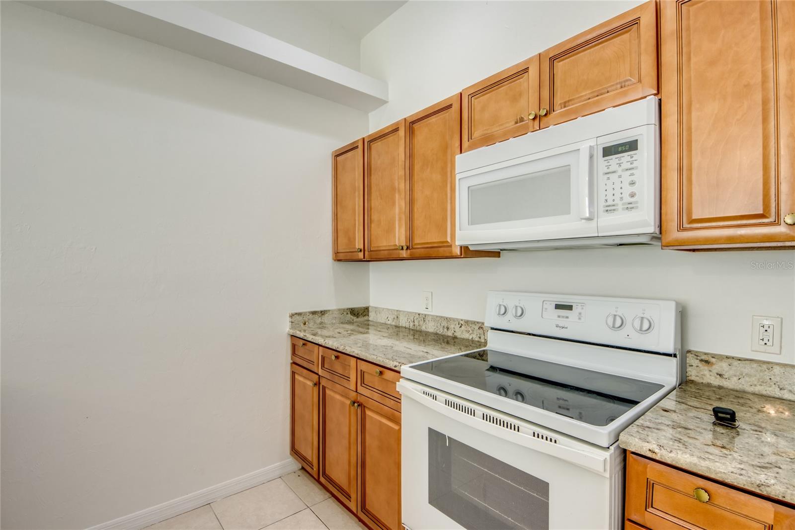 842 SW 39TH TERRACE