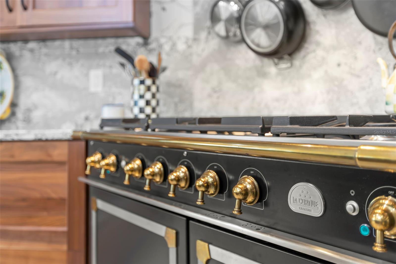 SKIMMER POINT PH II - Residential