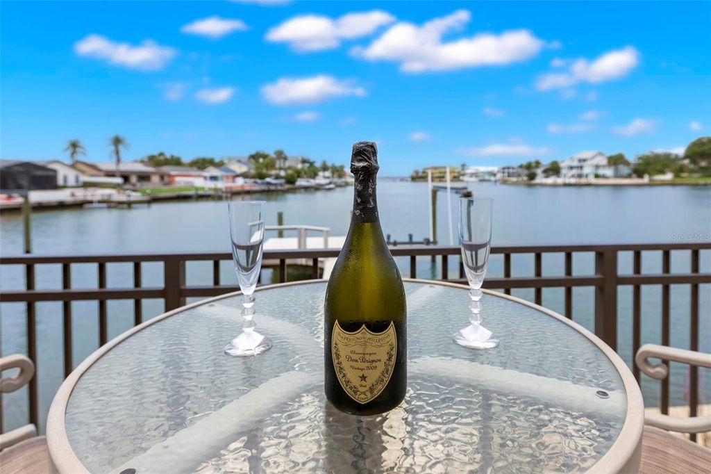 Photo of 5914 Skimmer Point Boulevard S, Gulfport, FL 33707 (MLS # TB8408288)