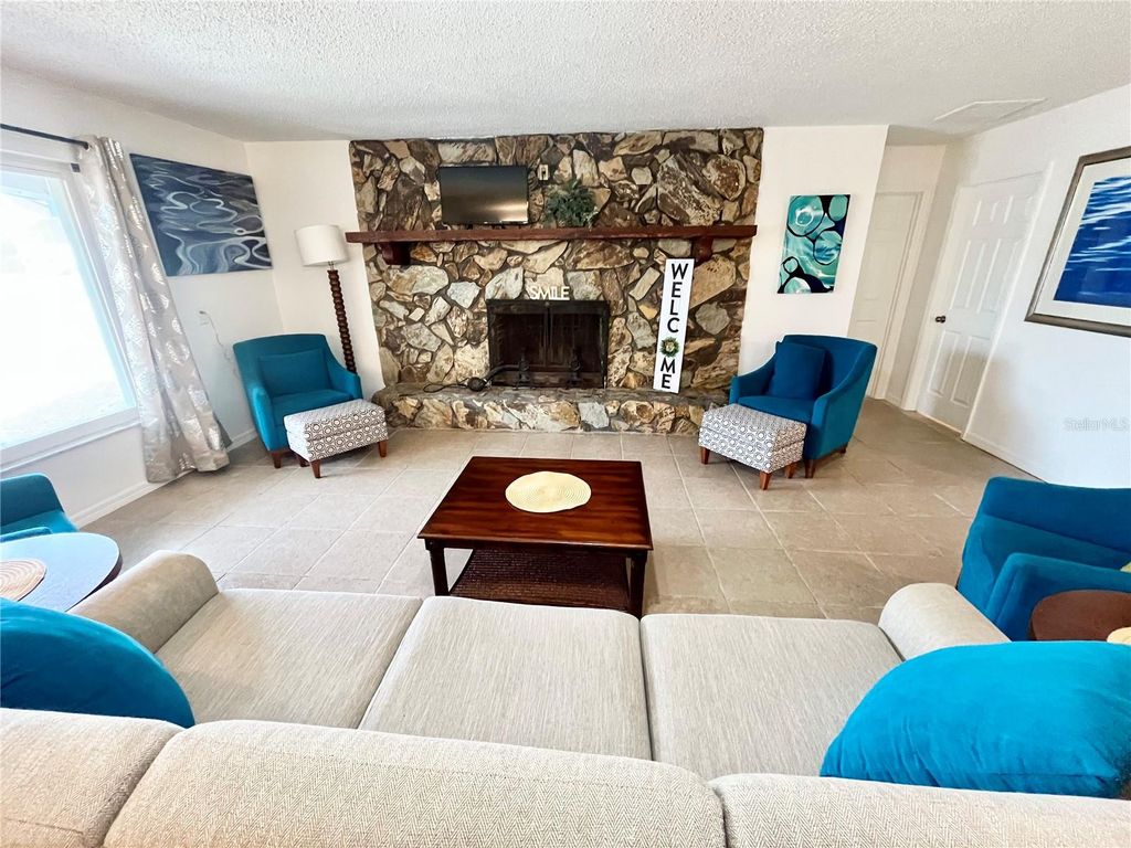 Photo of 16206 Sea Pines Drive, Hudson, FL 34667 (MLS # L4957438)