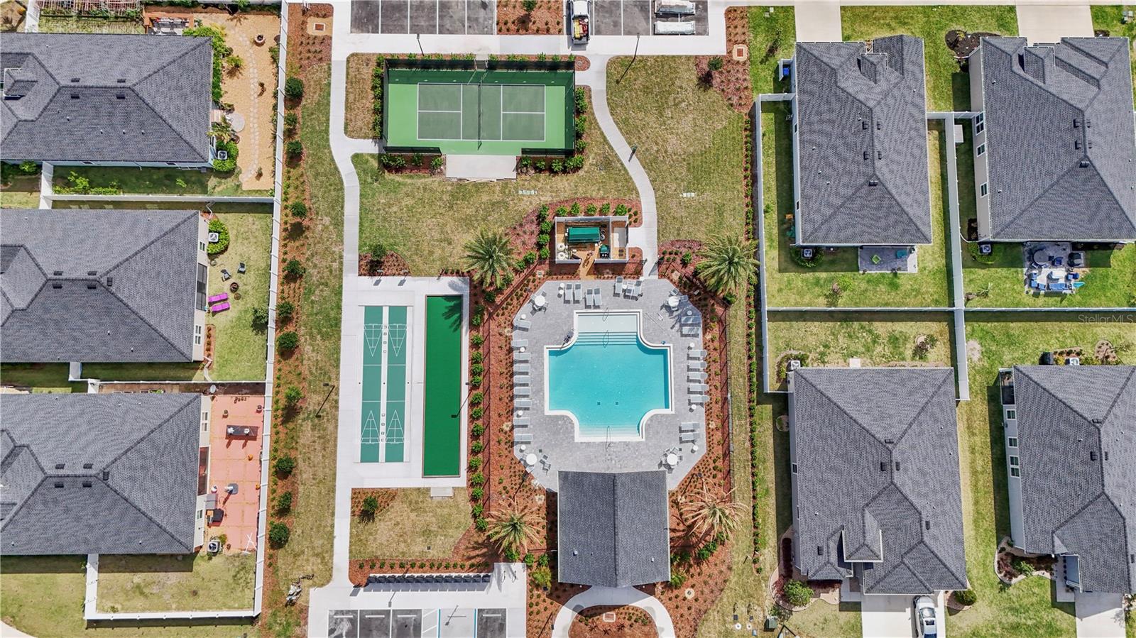 LIBERTY VILLAGE - Residential