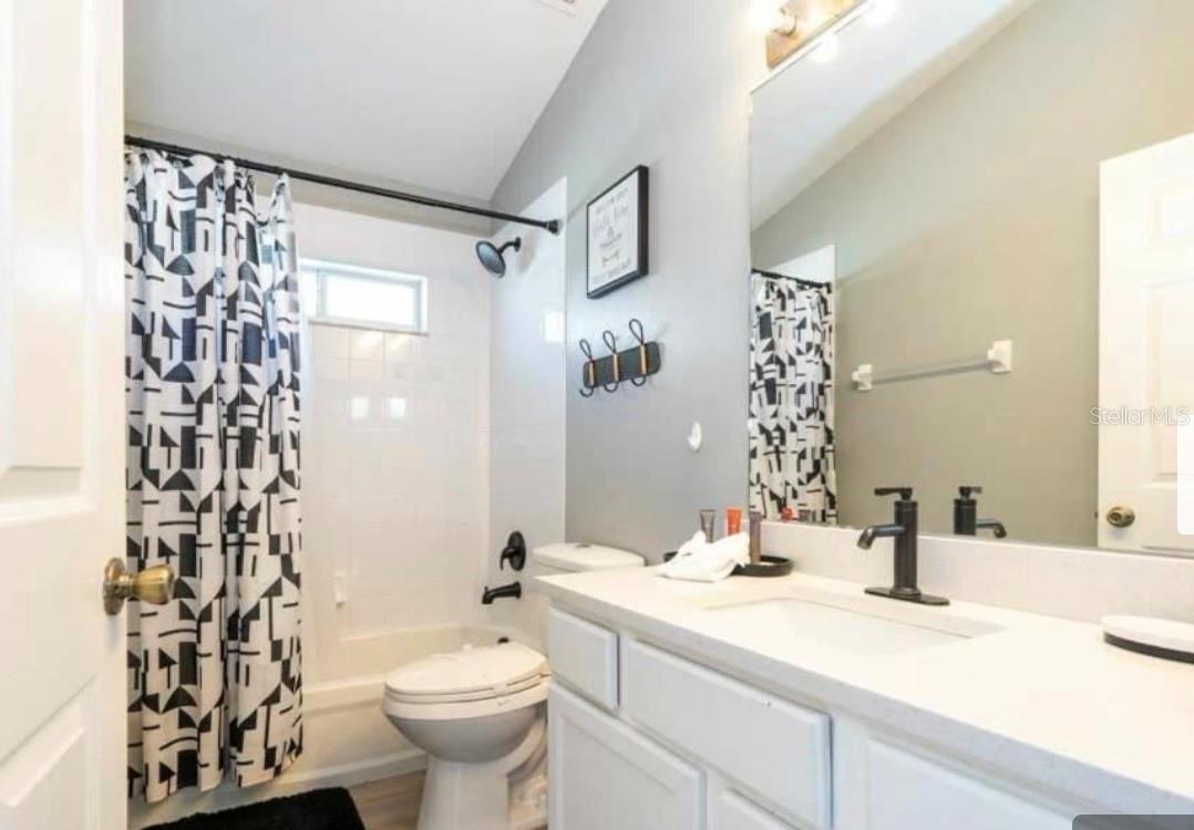 GLENBROOK SUB - Residential