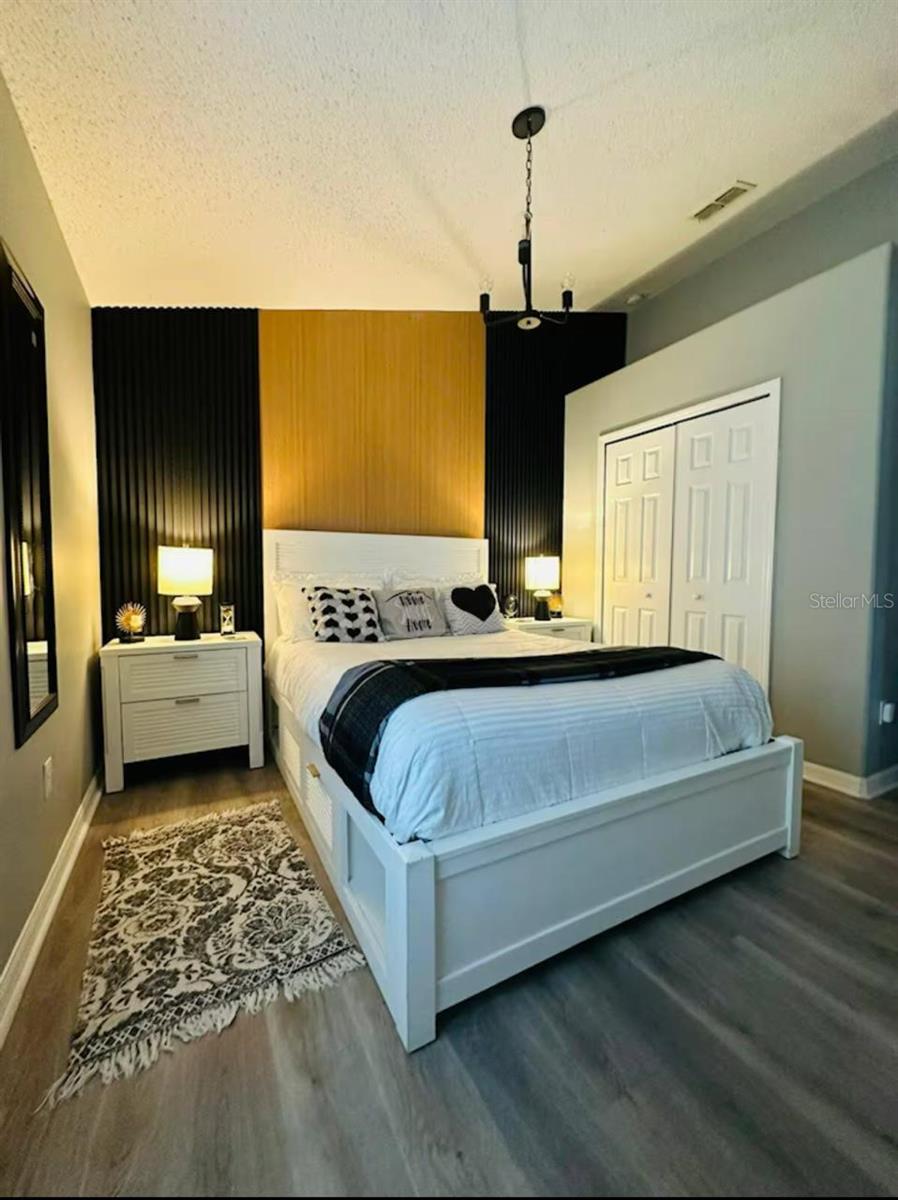 GLENBROOK SUB - Residential