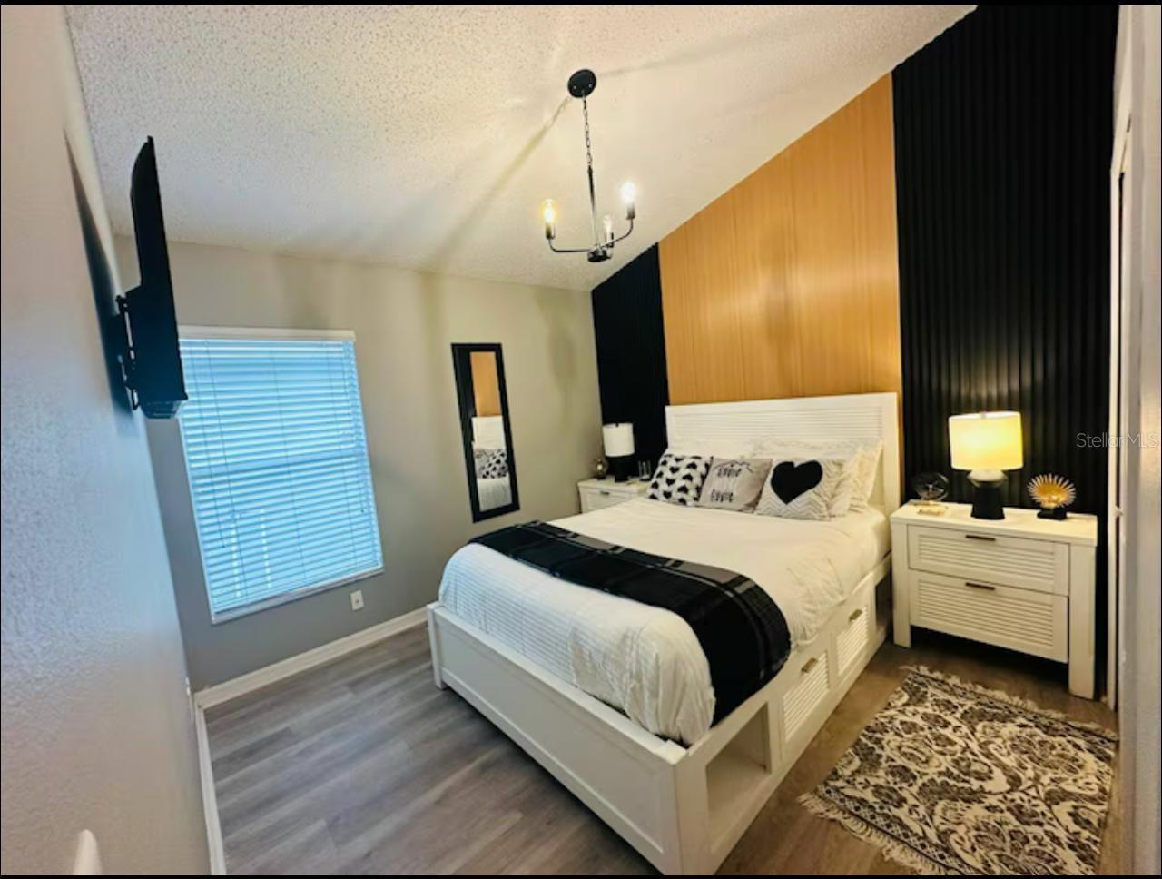 GLENBROOK SUB - Residential