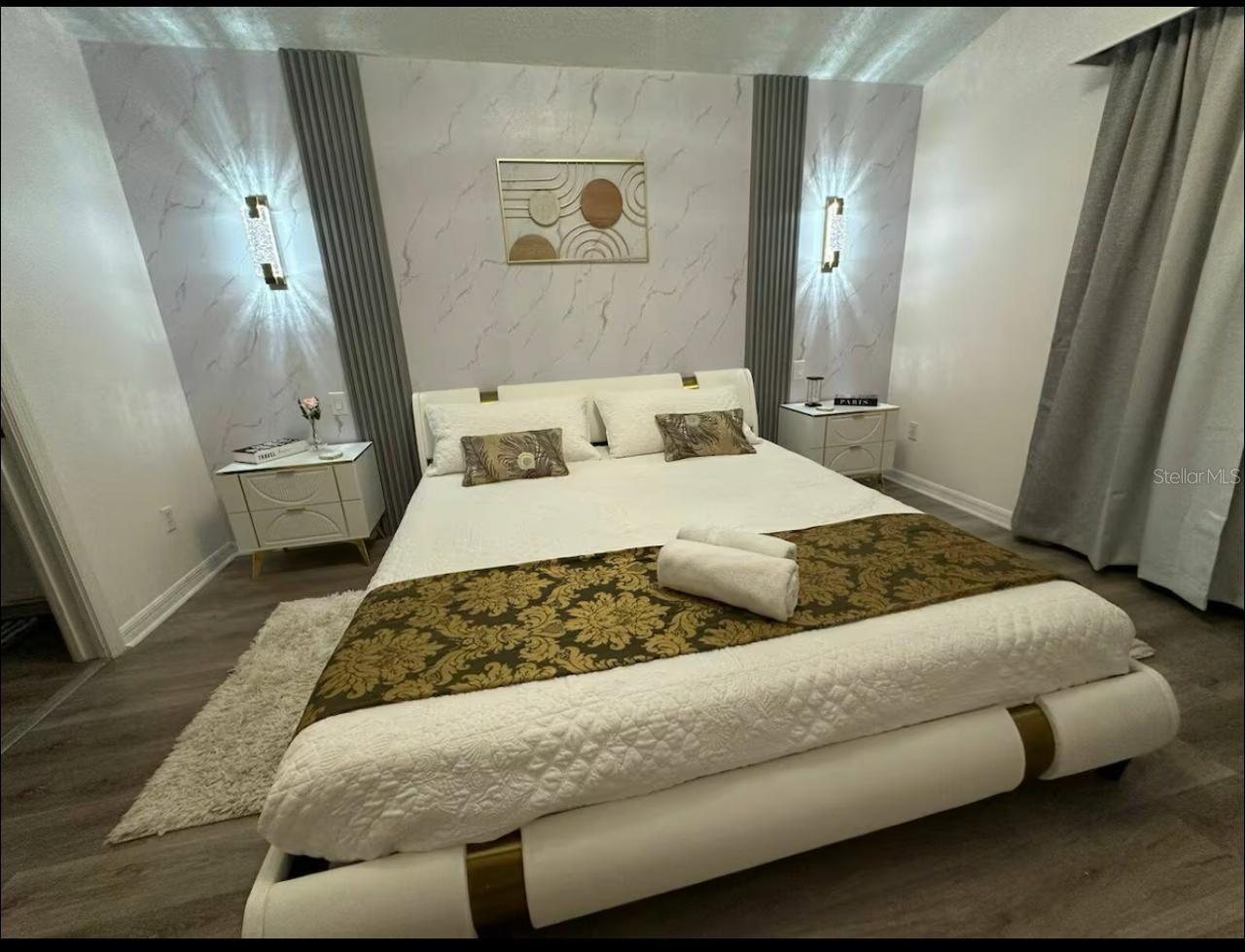 GLENBROOK SUB - Residential