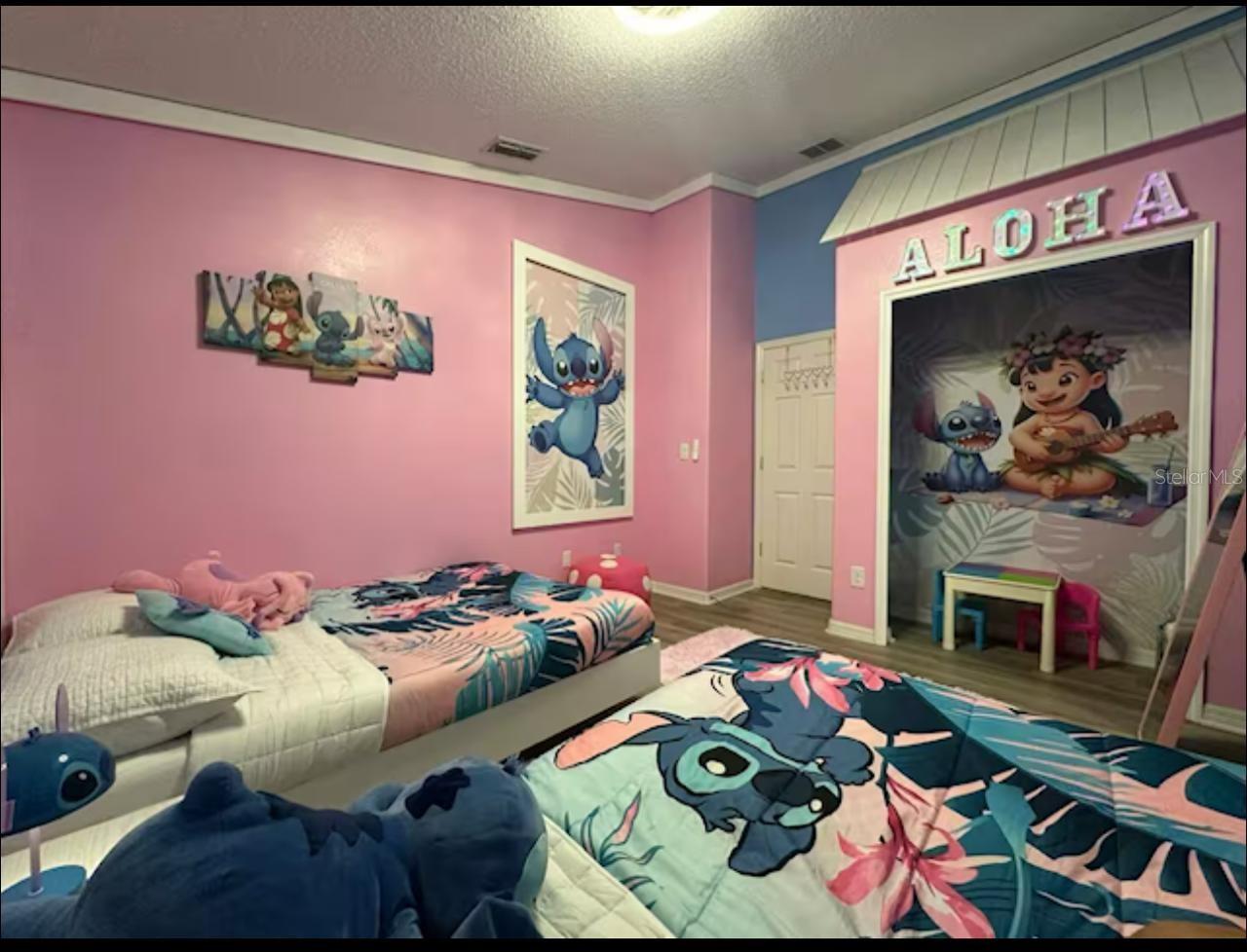 GLENBROOK SUB - Residential