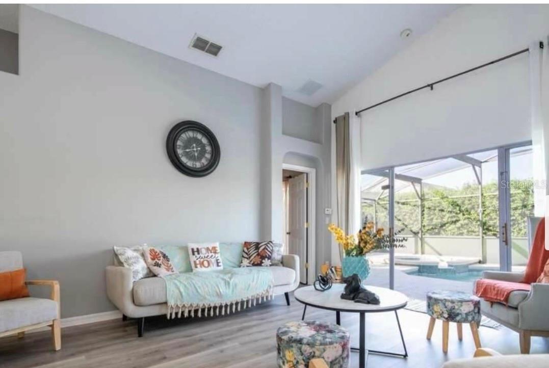 GLENBROOK SUB - Residential