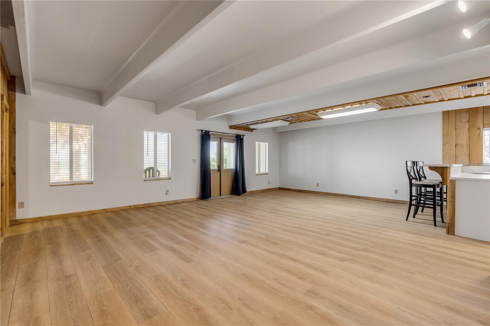 SILVER SANDS SEC D - Residential