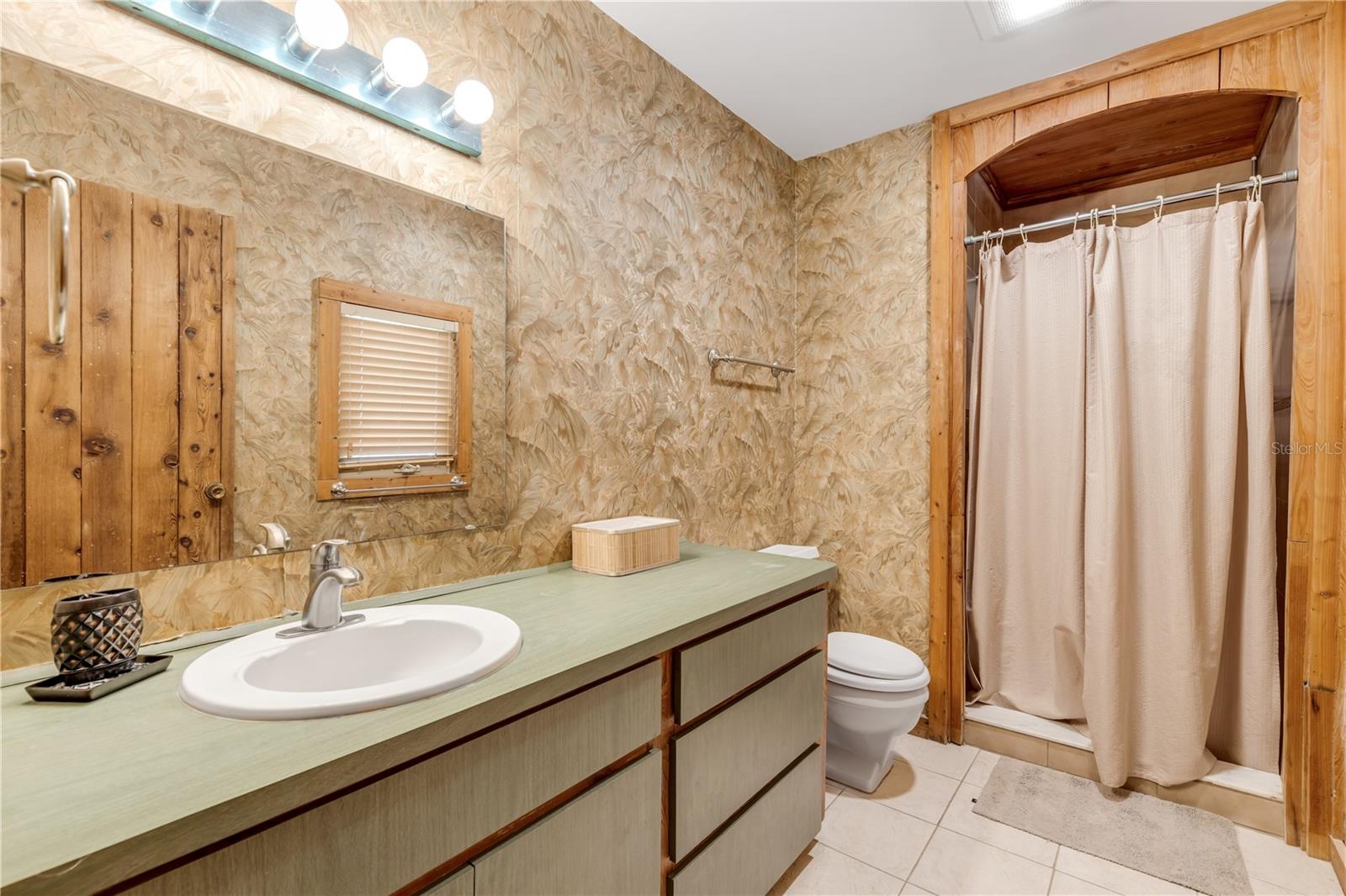 SILVER SANDS SEC D - Residential