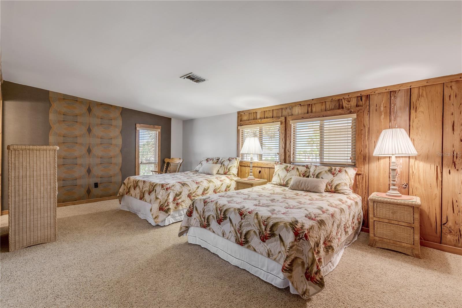 SILVER SANDS SEC D - Residential