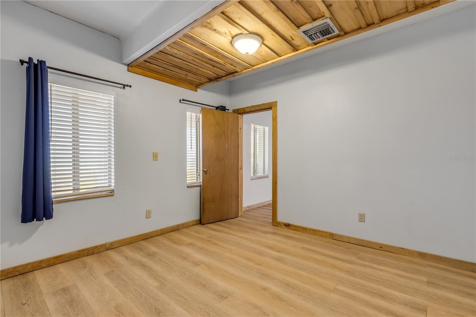 SILVER SANDS SEC D - Residential