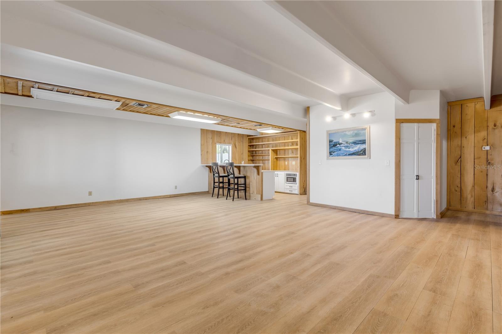 SILVER SANDS SEC D - Residential