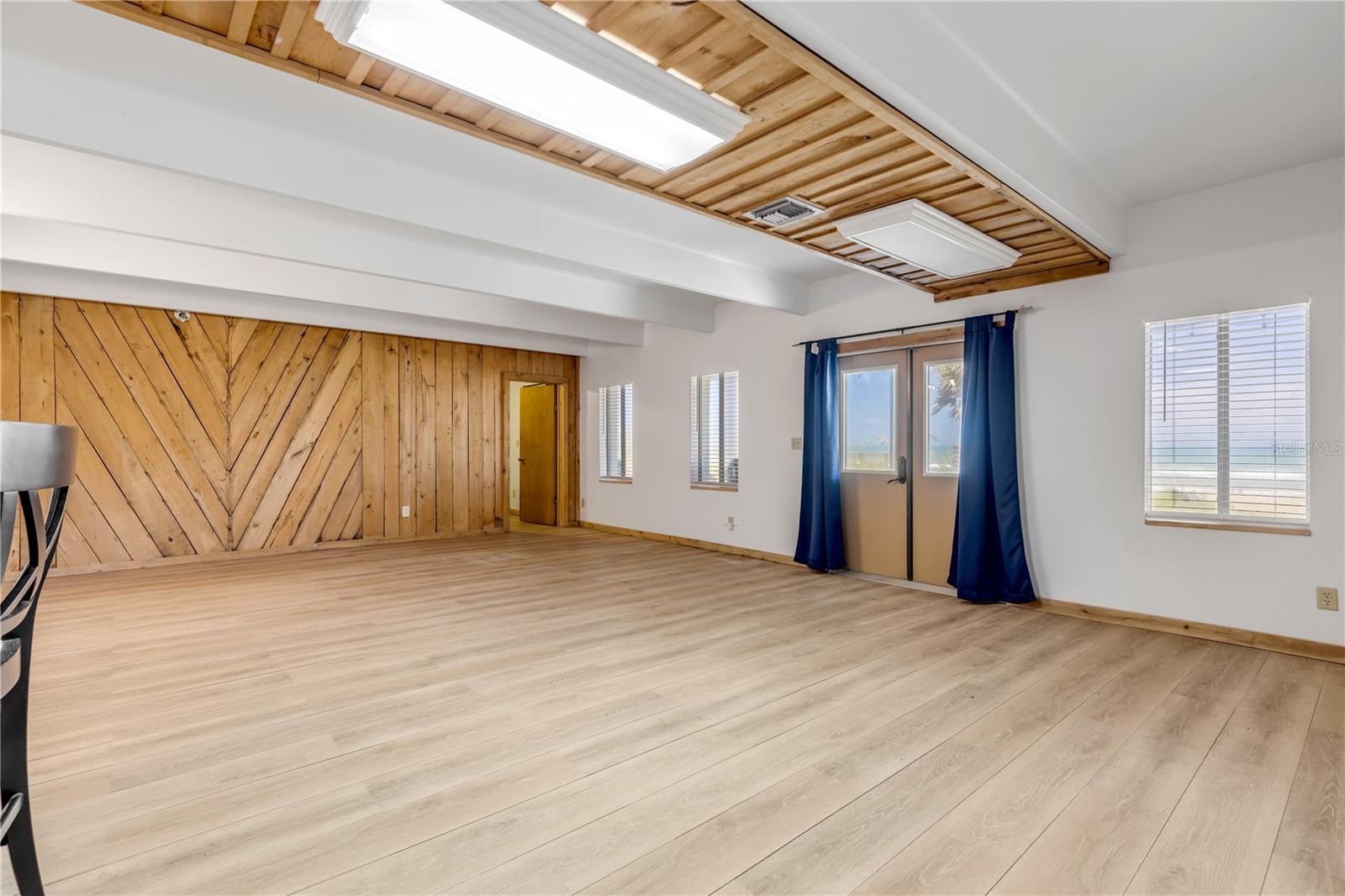 SILVER SANDS SEC D - Residential