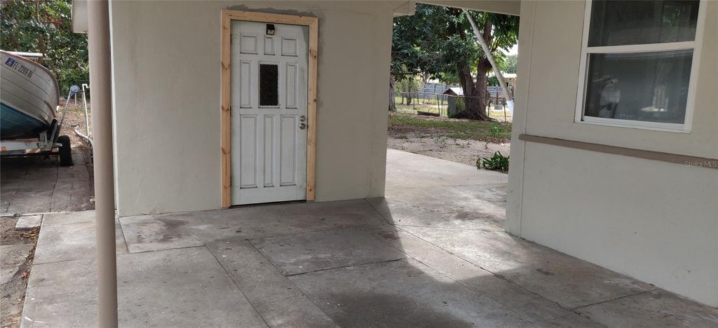 Photo of Lake Wales, FL 33853 (MLS # S5142298)