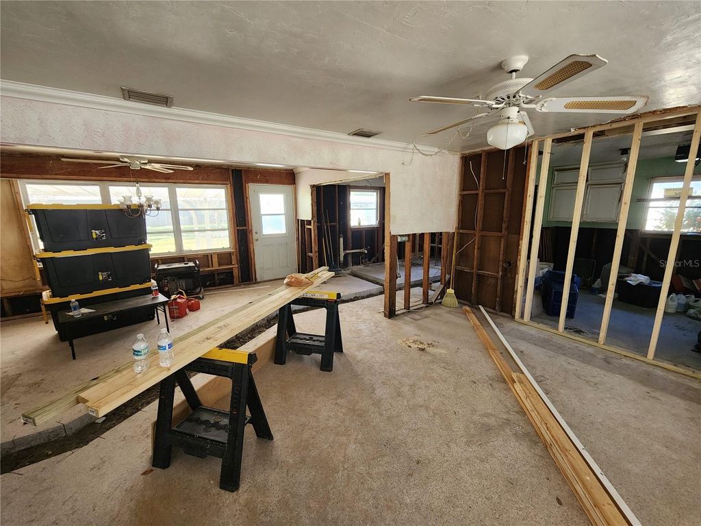 Photo of 3109 Alta Vista Street, Sarasota, FL 34237 (MLS # A4653642)