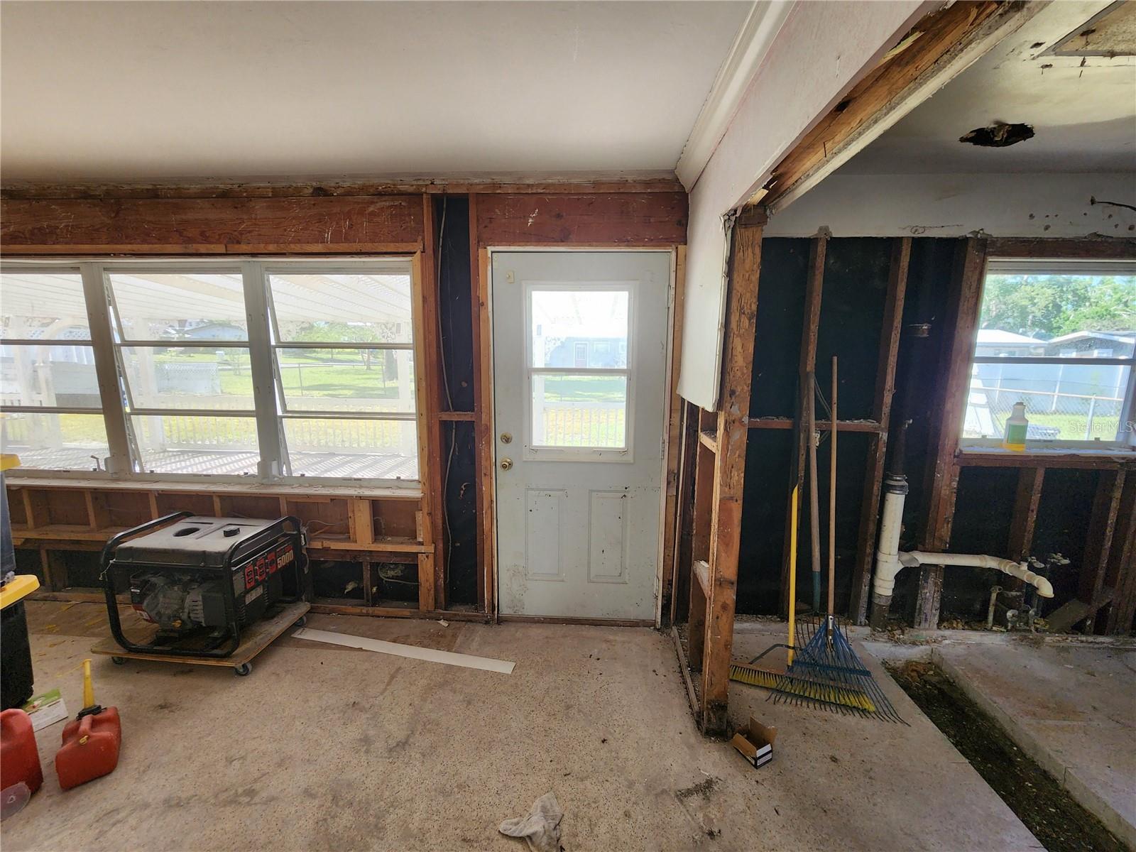 3109 ALTA VISTA STREET