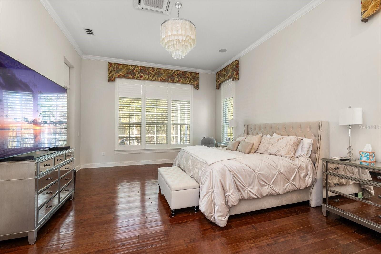 BELLEAIR ESTATES - Residential