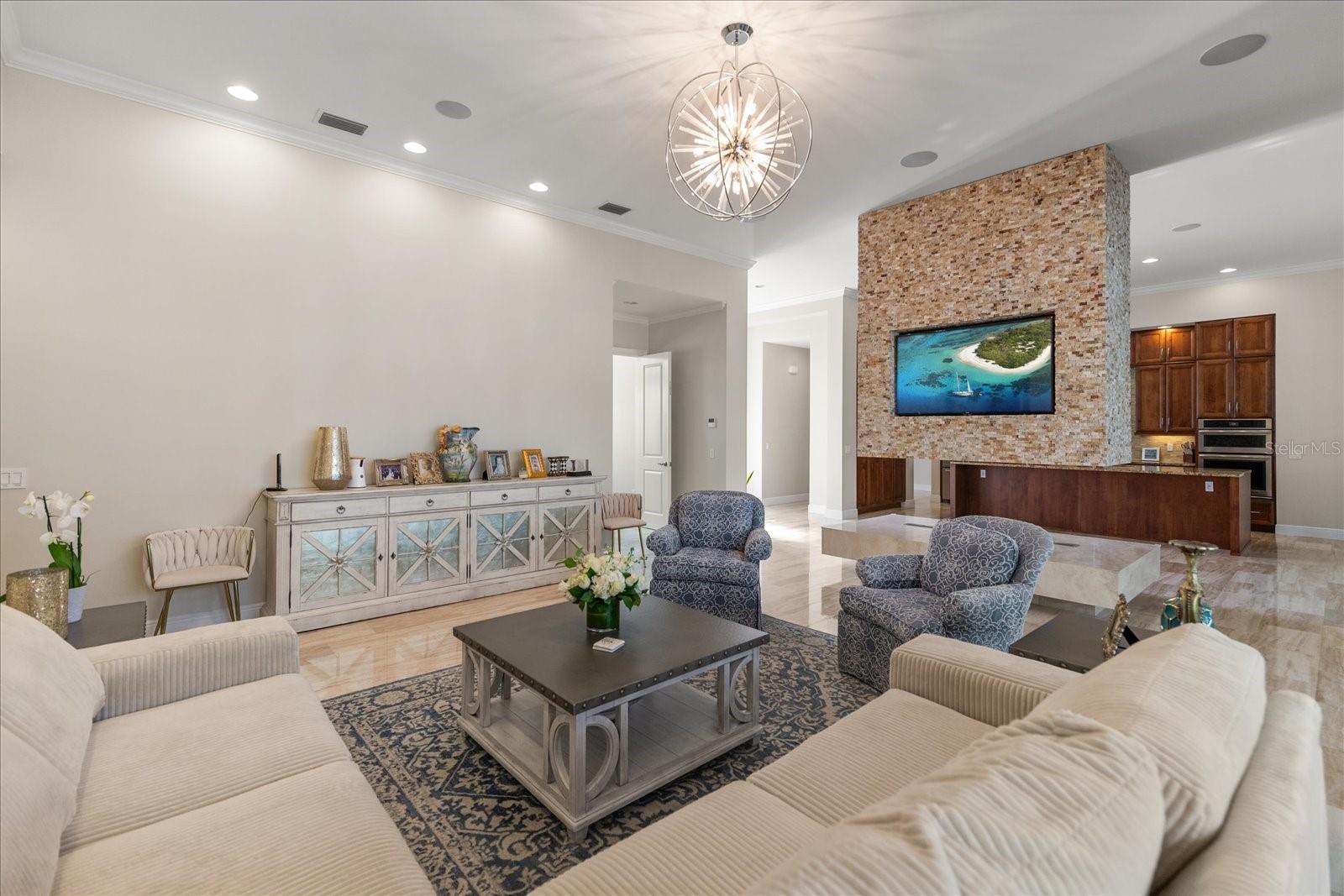 BELLEAIR ESTATES - Residential