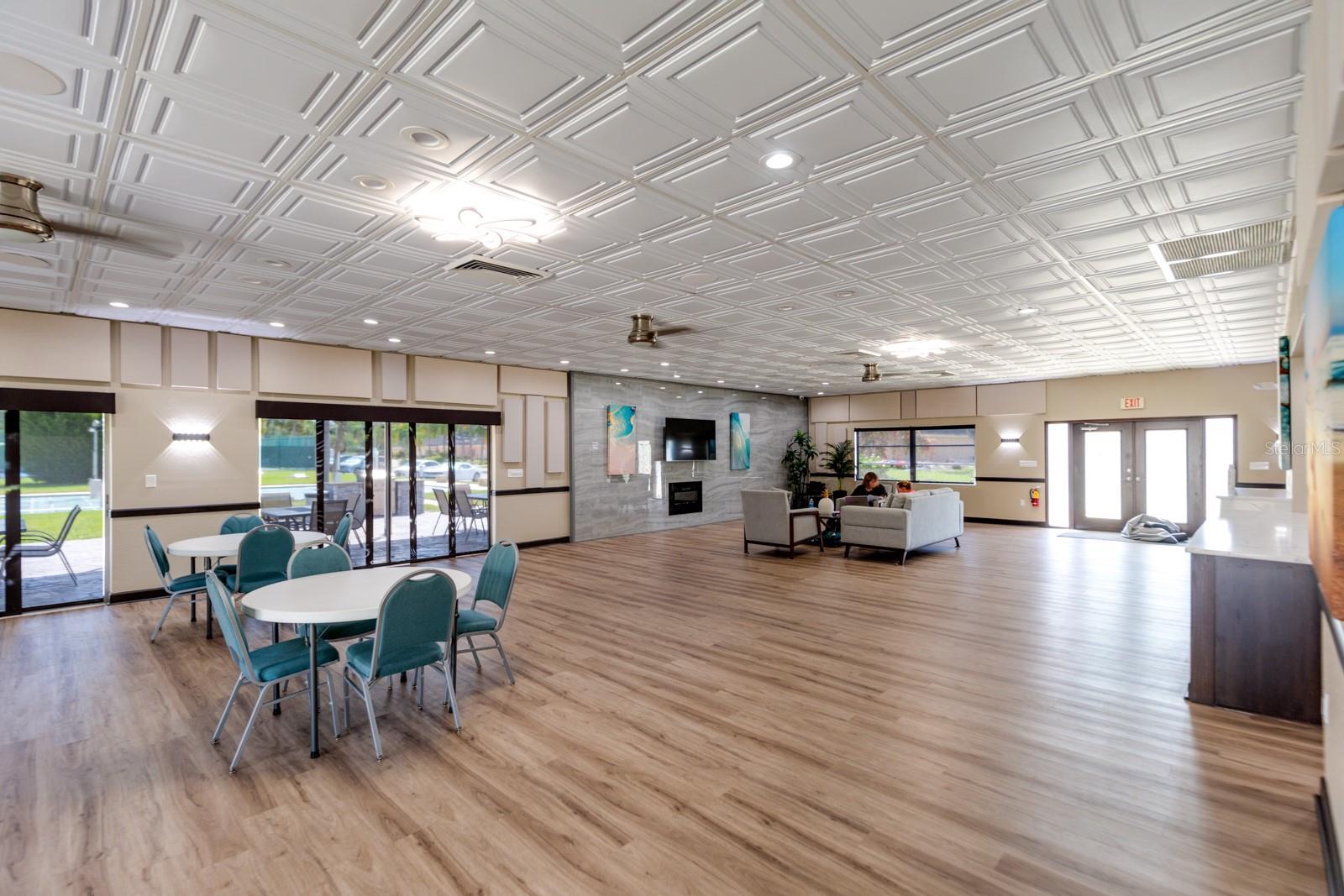 BOCA CIEGA POINT EAST - Residential