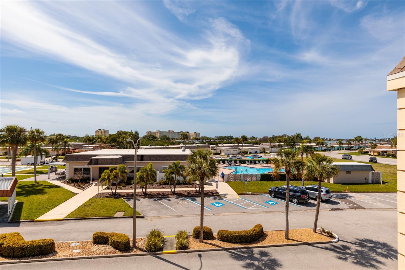 BOCA CIEGA POINT EAST - Residential