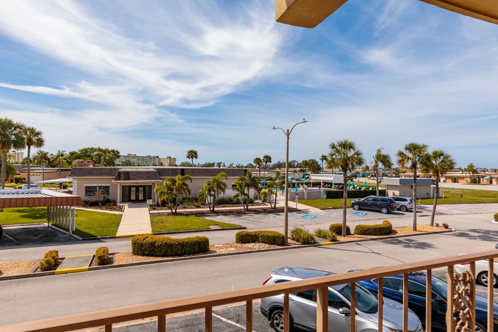 BOCA CIEGA POINT EAST - Residential