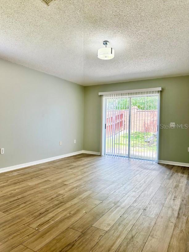14237 ECON WOODS LANE