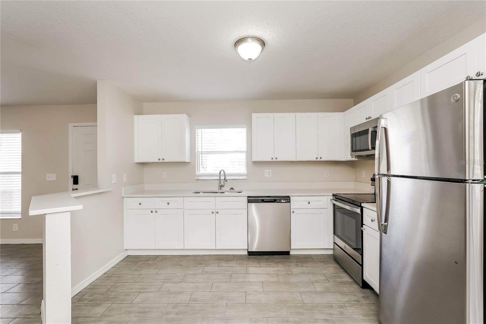 ORANGE HILL - Residential Lease