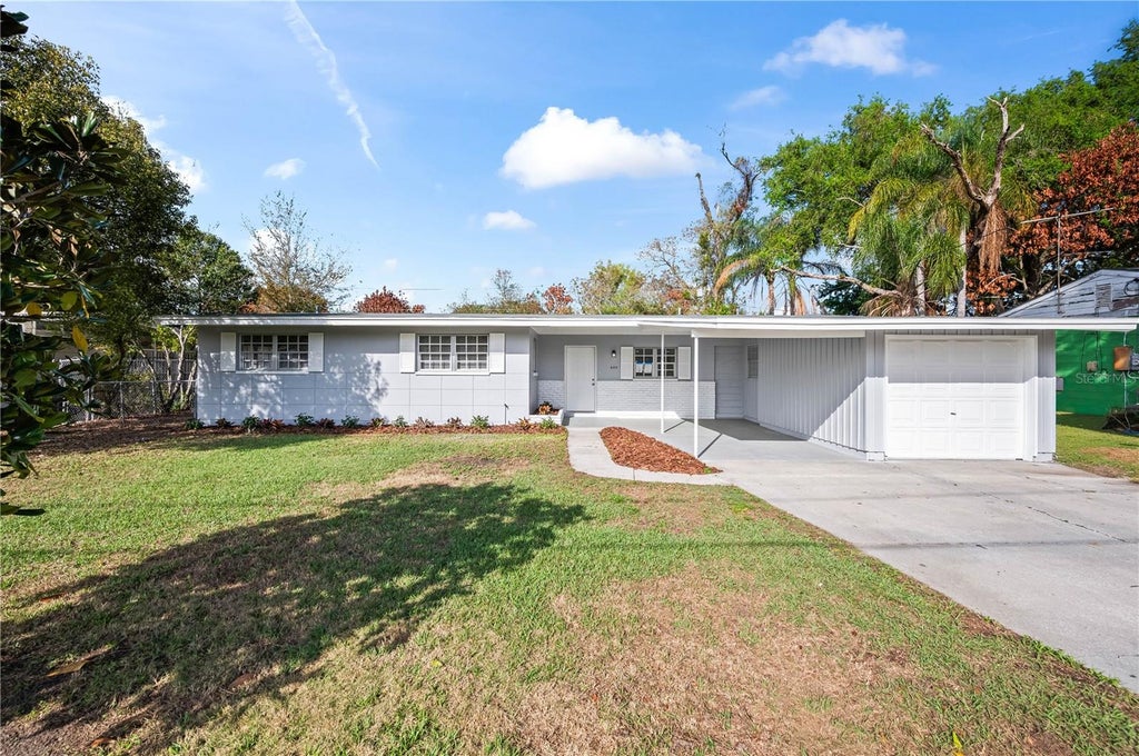 Photo of 600 Ventura Avenue, Orlando, FL 32805 (MLS # S5159791)