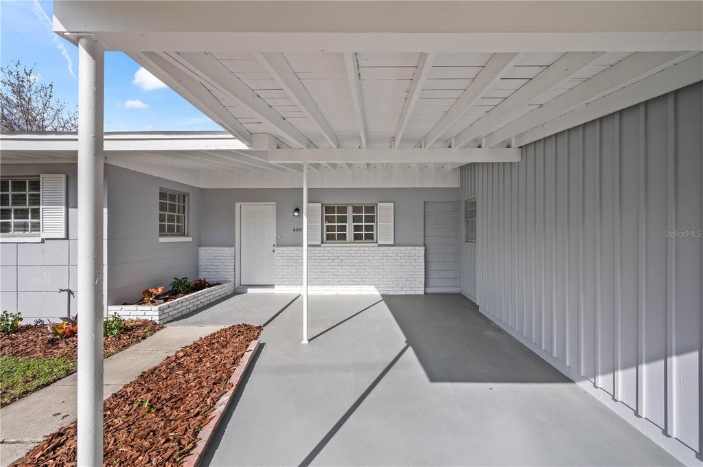 Photo of 600 Ventura Avenue, Orlando, FL 32805 (MLS # S5159791)
