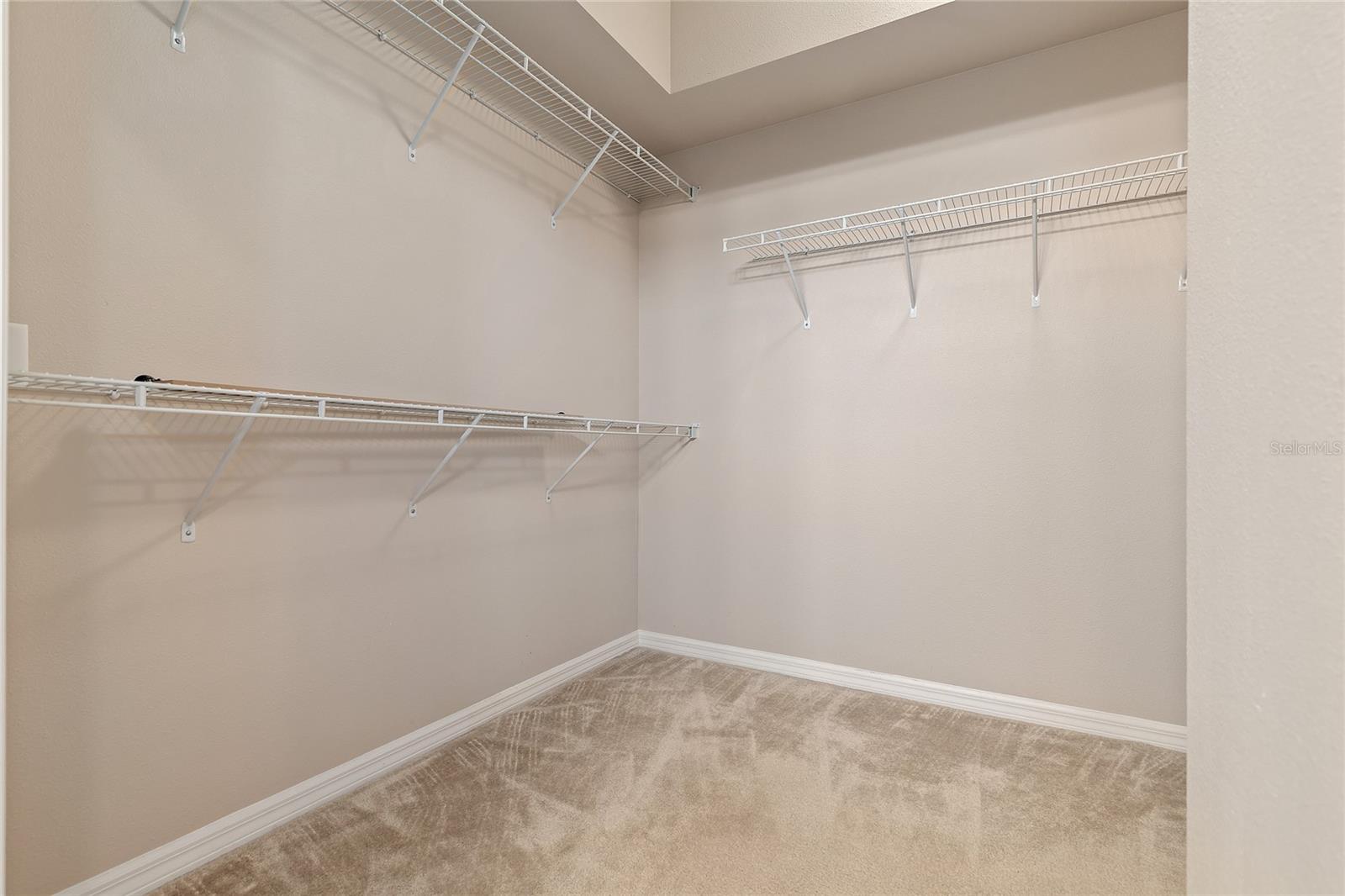 GROVES PH 03 - Residential