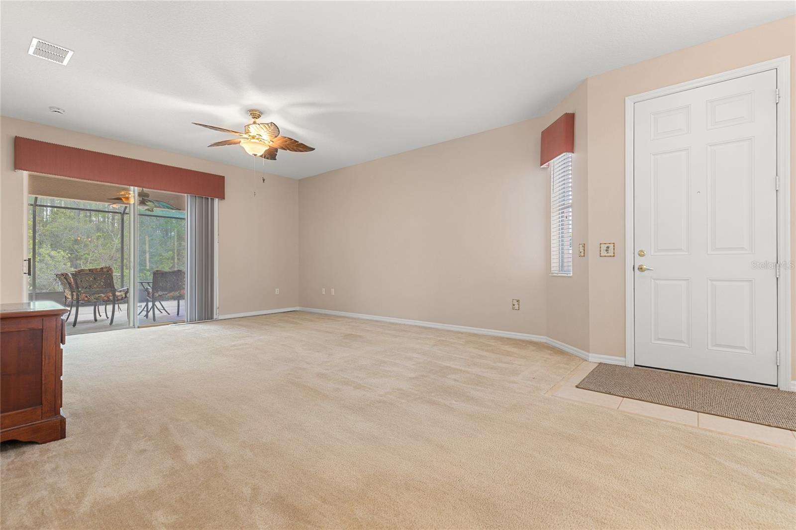 GROVES PH 03 - Residential