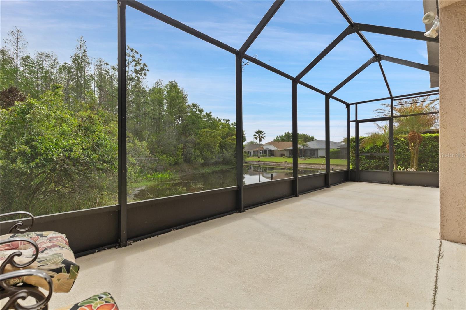 GROVES PH 03 - Residential